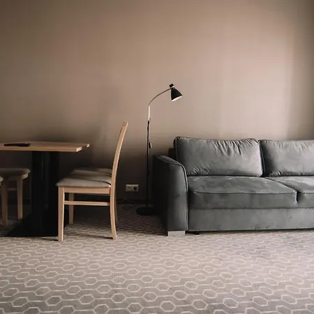 Merepargi & Cafe Отель Нарва-Йыэсуу