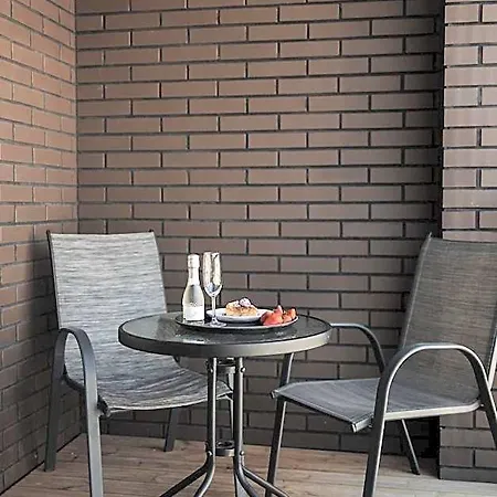 Hotel Merepargi & Cafe