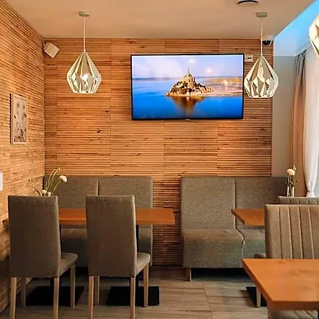 Merepargi & Cafe
