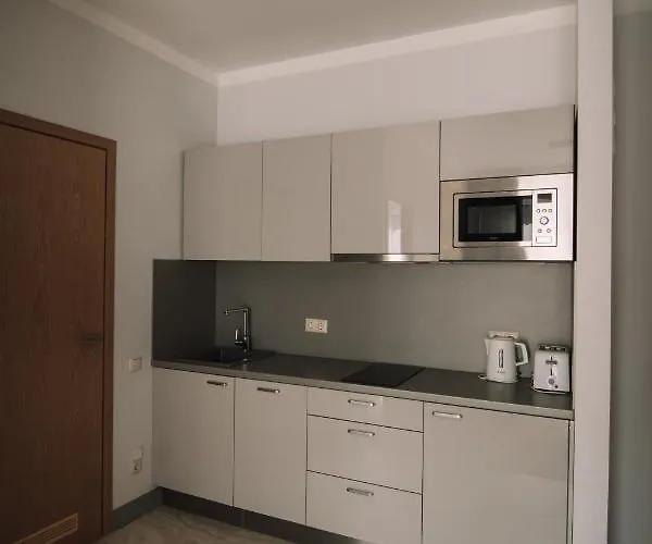 Merepargi & Cafe Отель 4*