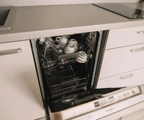 Merepargi & Cafe 4* Narva-Jõesuu