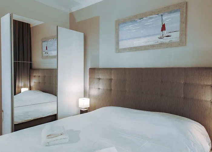 Отель Merepargi & Cafe