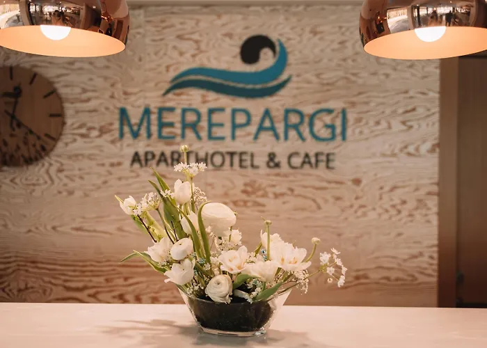 Отель Merepargi & Cafe Нарва-Йыэсуу