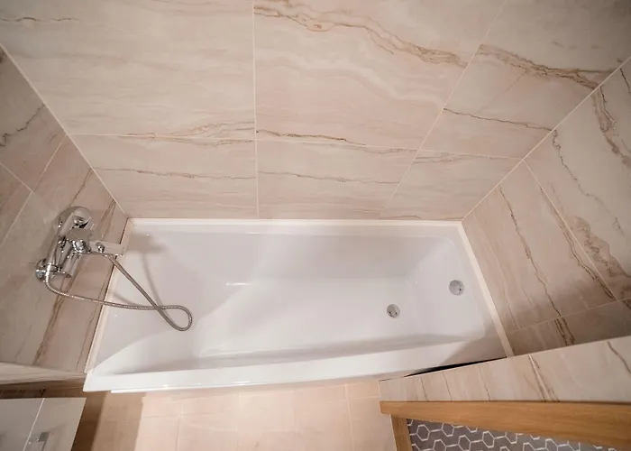 Merepargi & Cafe 4* Нарва-Йыэсуу