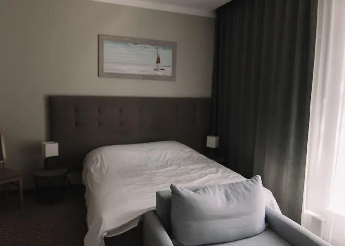 Merepargi & Cafe Отель